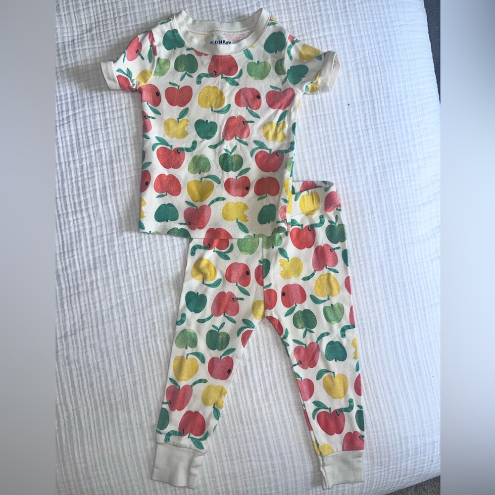 Old Navy Kids Pajama Set with Apple Print
